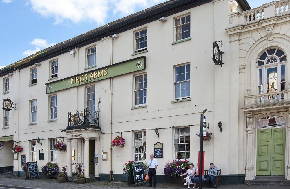 Kings Arms Hotel By Greene King Inns Westerham Buitenkant foto