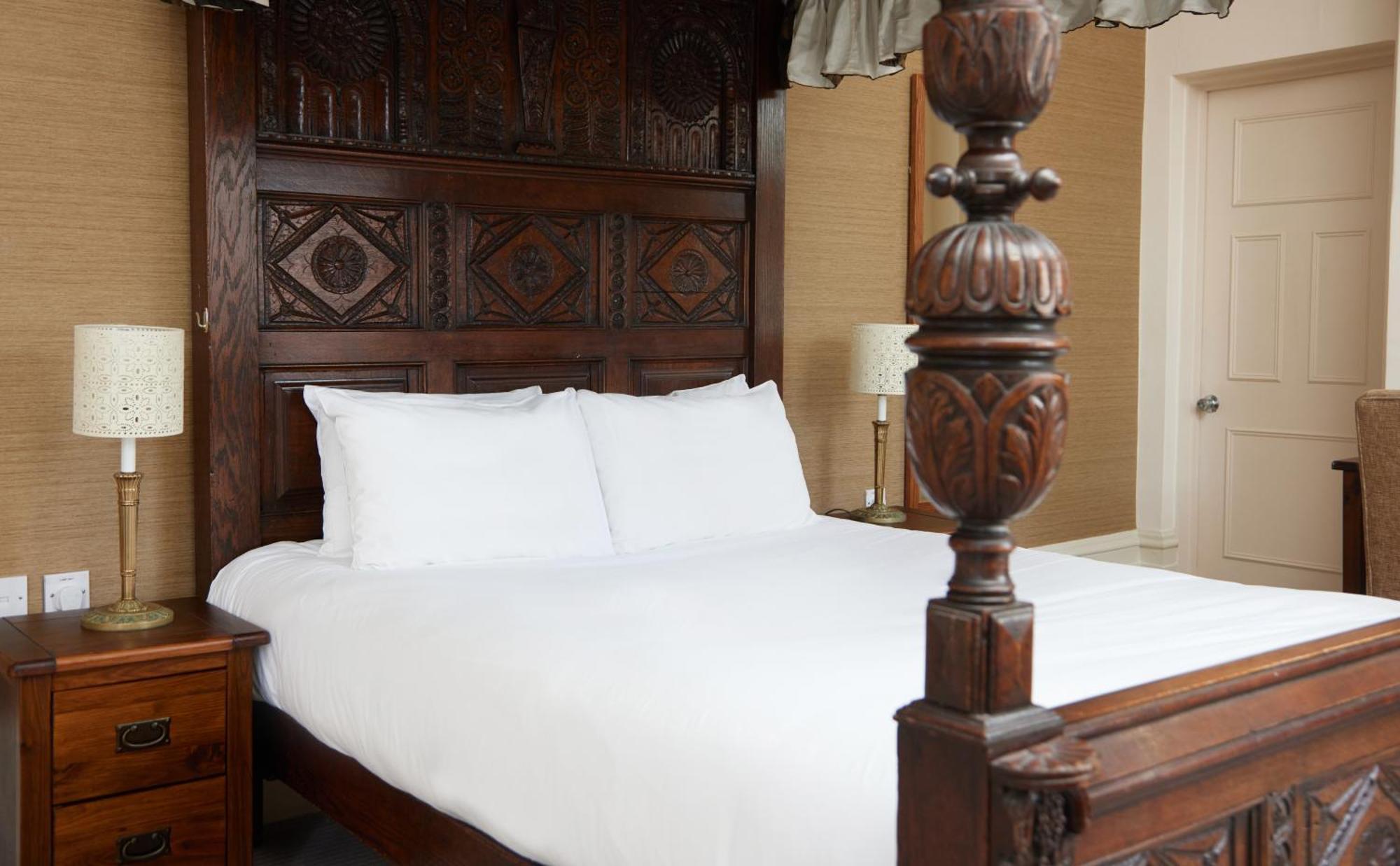Kings Arms Hotel By Greene King Inns Westerham Buitenkant foto